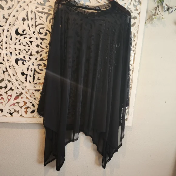 Foxblood Mesh Rhiannon Flowing Tunic Top Black One Size Fits All - Picture 12 of 14